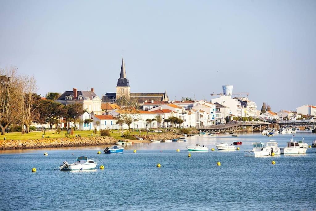 Maison Neuve Zone Coulee Verte Menant A L'Ocean Saint-Gilles-Croix-de-Vie Extérieur photo
