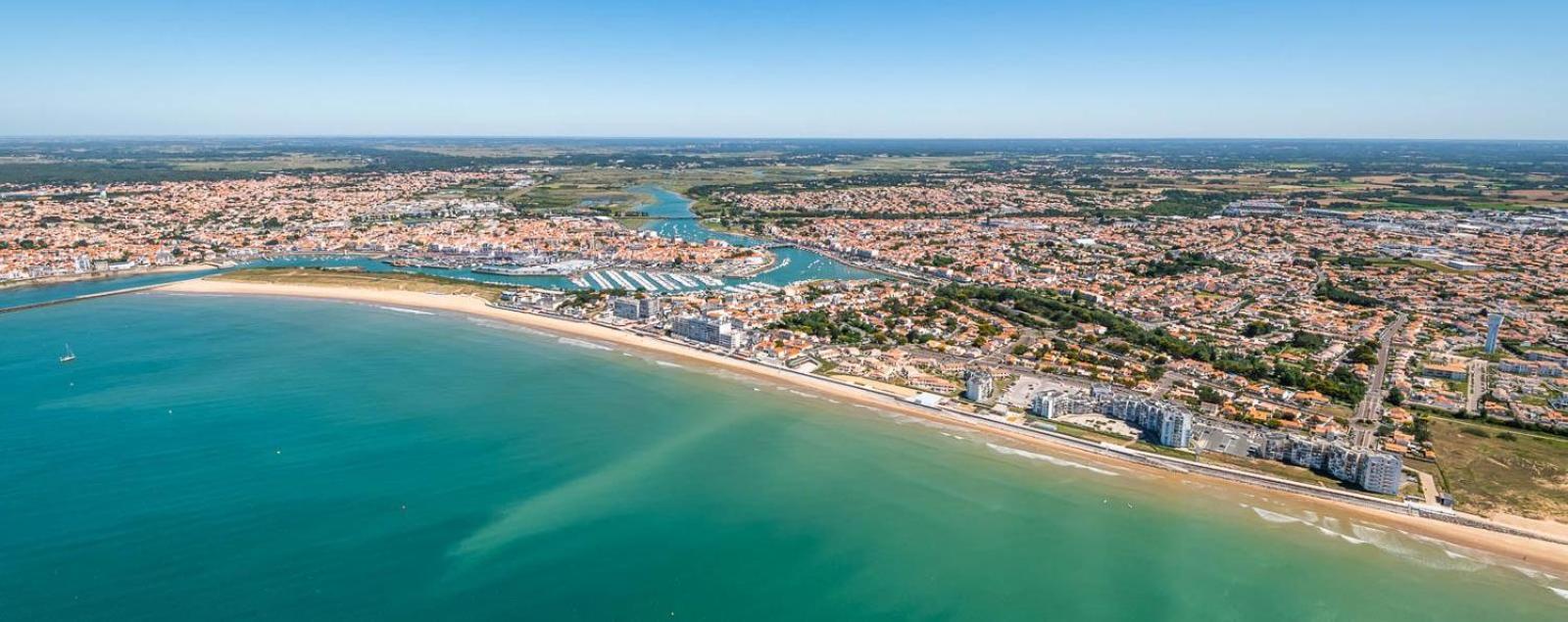 Maison Neuve Zone Coulee Verte Menant A L'Ocean Saint-Gilles-Croix-de-Vie Extérieur photo